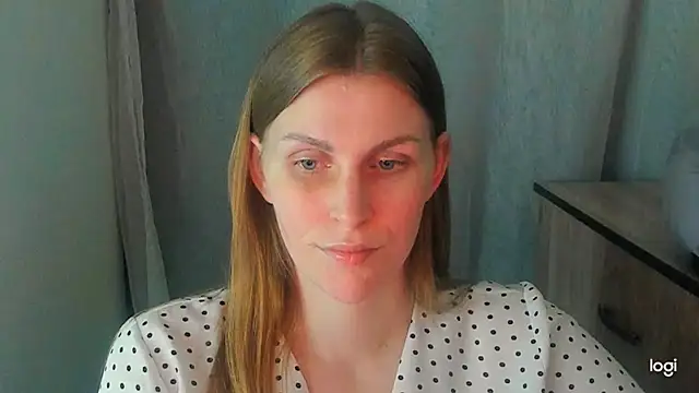 Snapshot of JuliaMuuun chatting on 06/26/26, 09:31 JuliaMuuun online show from 06/26/26, 09:31