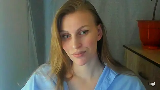 Snapshot of JuliaMuuun chatting on 06/01/26, 07:57 JuliaMuuun online show from 06/01/26, 07:57