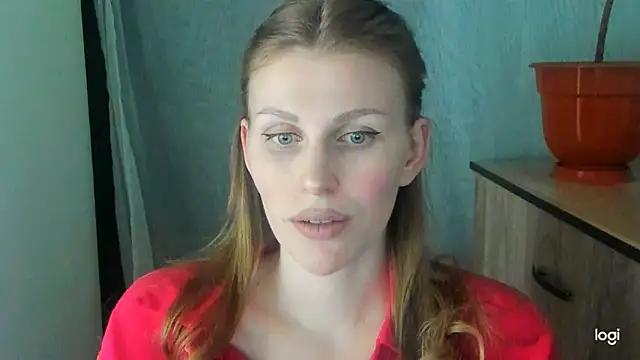 Snapshot of JuliaMuuun chatting on 06/04/26, 09:41 JuliaMuuun online show from 06/04/26, 09:41
