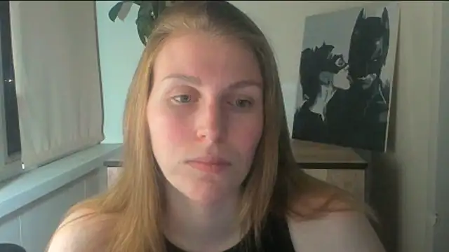 JuliaMuuun online show from 04/17/26, 10:23