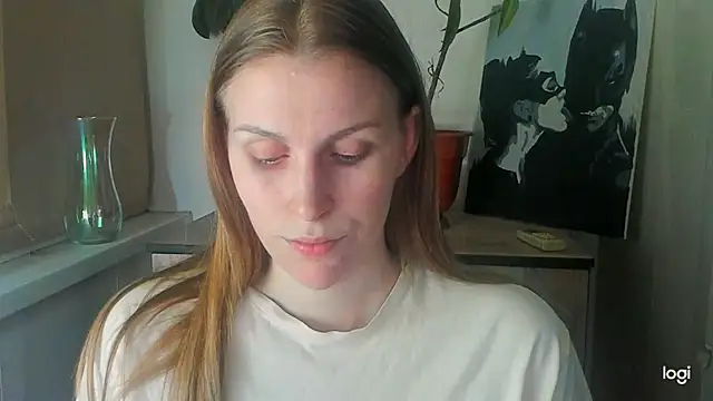 JuliaMuuun online show from 05/23/26, 06:40