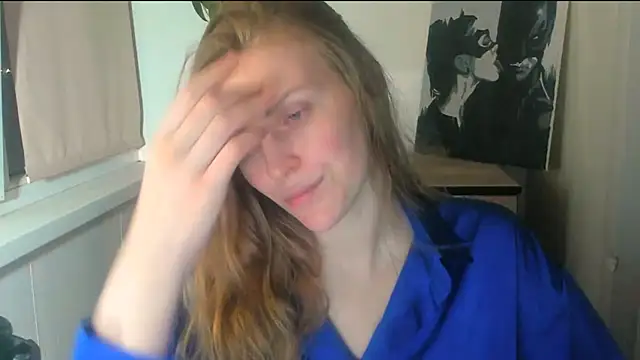 JuliaMuuun online show from 04/18/26, 07:07