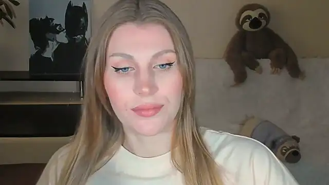 Snapshot of JuliaMuuun chatting on 09/12/25, 01:55 JuliaMuuun online show from 09/12/25, 01:55