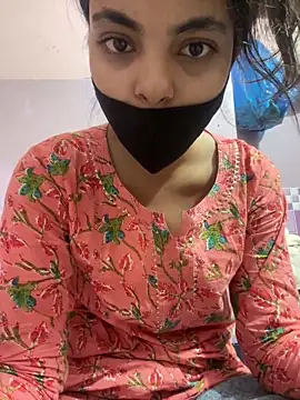 Snapshot of Sandhya_77 chatting on 05/10/26, 06:06 Sandhya 77 online show from 05/10/26, 06:06