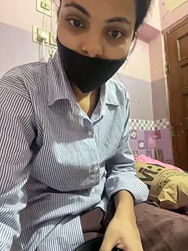 Snapshot of Sandhya_77 chatting on 04/04/26, 06:31 Sandhya 77 online show from 04/04/26, 06:31