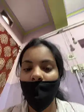 Snapshot of Sandhya_77 chatting on 04/26/26, 05:49 Sandhya 77 online show from 04/26/26, 05:49