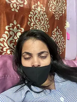 Snapshot of Sandhya_77 chatting on 07/15/26, 05:36 Sandhya 77 online show from 07/15/26, 05:36
