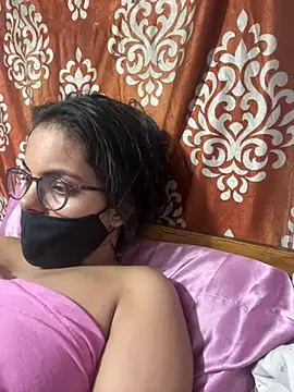 Snapshot of Sandhya_77 chatting on 06/03/26, 02:33 Sandhya 77 online show from 06/03/26, 02:33