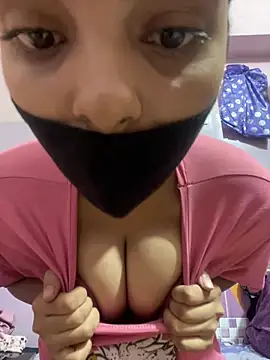 Snapshot of Sandhya_77 chatting on 07/16/26, 04:31 Sandhya 77 online show from 07/16/26, 04:31