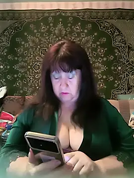 CrystalLime6411 online show from 04/13/26, 09:13