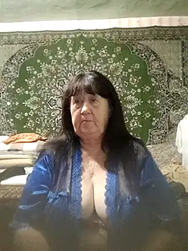 CrystalLime6411 online show from 11/07/25, 06:23