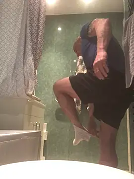 Andremann69 online show from 04/12/26, 07:28