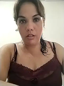 Bellapotencia1985 online show from 04/18/26, 10:28