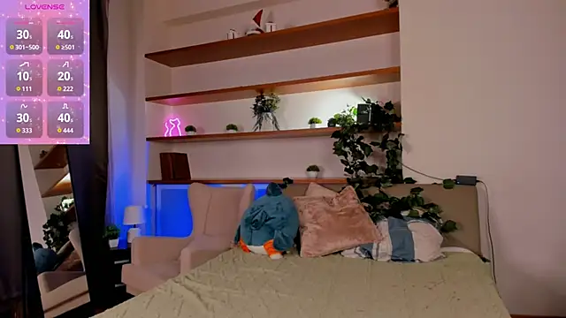 Snapshot of CarolSutton chatting on 10/14/25, 03:12 CarolSutton online show from 10/14/25, 03:12