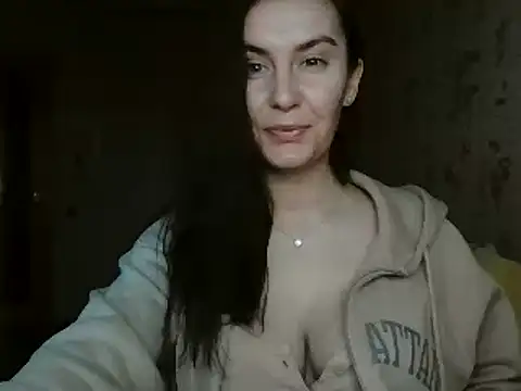 KatalinaQE online show from 11/04/25, 05:22