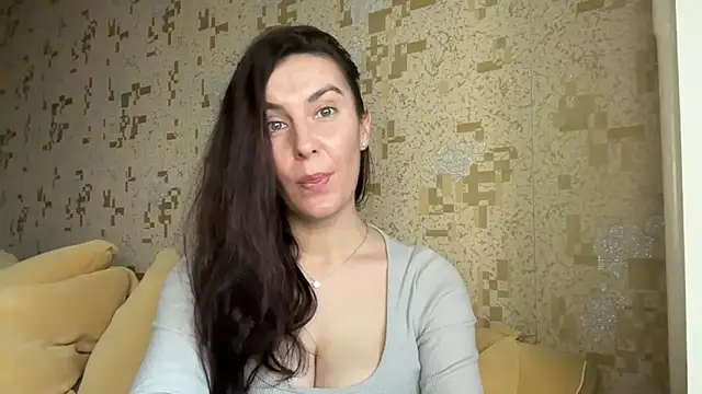 KatalinaQE online show from 02/09/26, 05:27