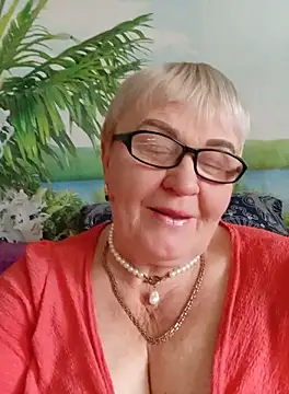 VioletSweet5566 online show from 10/11/25, 11:11