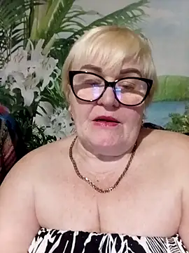 VioletSweet5566 online show from 04/19/26, 06:10