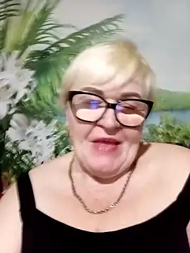 Snapshot of VioletSweet5566 chatting on 04/20/26, 07:04 VioletSweet5566 online show from 04/20/26, 07:04