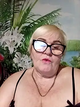 VioletSweet5566 online show from 03/19/26, 05:57