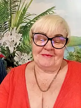 VioletSweet5566 online show from 02/21/26, 10:17