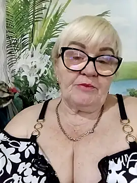 VioletSweet5566 online show from 02/28/26, 08:58