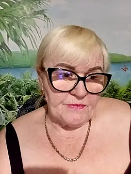 VioletSweet5566 online show from 04/13/26, 04:44