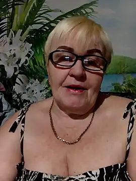 VioletSweet5566 online show from 12/18/25, 04:55