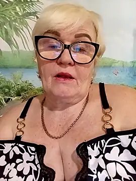 VioletSweet5566 online show from 04/02/26, 09:49