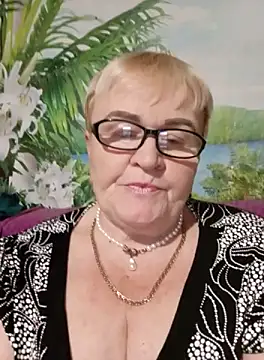 VioletSweet5566 online show from 09/22/25, 06:36