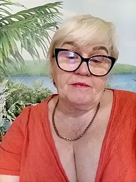 VioletSweet5566 online show from 04/04/26, 06:53