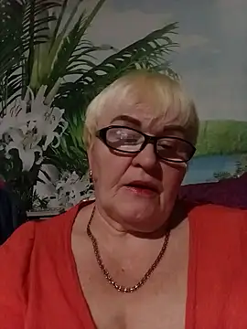 VioletSweet5566 online show from 11/16/25, 06:34