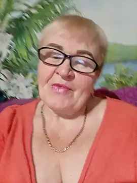 VioletSweet5566 online show from 09/16/25, 04:52