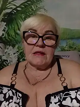 VioletSweet5566 online show from 03/12/26, 06:12