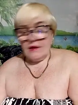 VioletSweet5566 online show from 04/19/26, 05:36