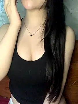 Lyly11 online show from 11/08/25, 07:34