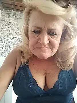 Snapshot of Belladama61 chatting on 01/31/26, 07:12 Belladama61 online show from 01/31/26, 07:12