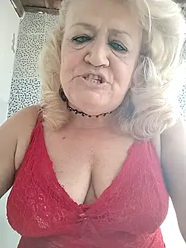 Snapshot of Belladama61 chatting on 02/15/26, 10:58 Belladama61 online show from 02/15/26, 10:58