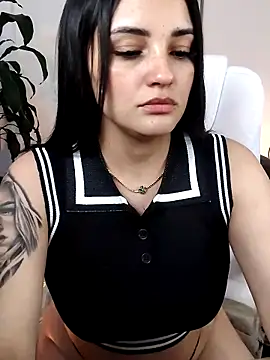 Julieta92  online show from 03/16/26, 10:23