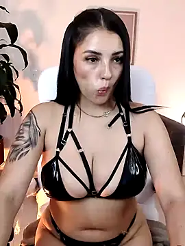 Julieta92  online show from 03/25/26, 08:41