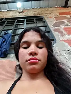 Little-Pussy-Sweet online show from 09/18/25, 02:09