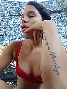 Little-Pussy-Sweet online show from 09/16/25, 01:56