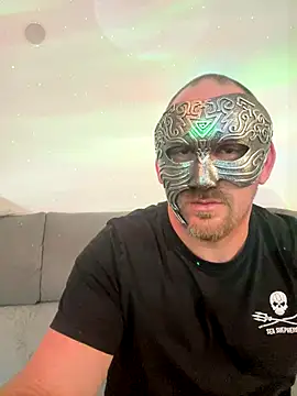 Celin Luca210 online show from 09/10/25, 06:18