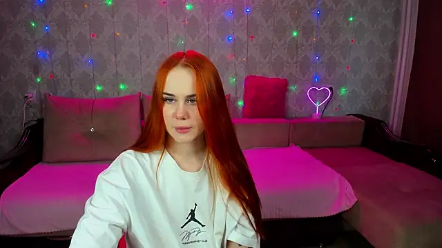 Molly Kitty online show from 09/29/25, 02:51