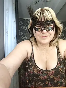 AliceGold5231 online show from 04/11/26, 05:26