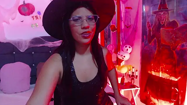 SamantaSweett  online show from 10/23/25, 02:16