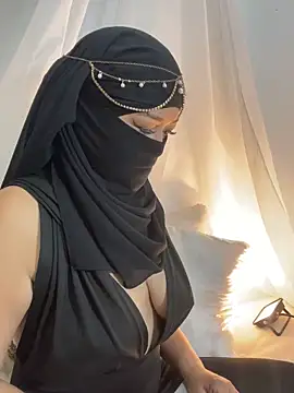 Snapshot of Amyraa_ chatting on 09/24/25, 11:50 Amyraa online show from 09/24/25, 11:50