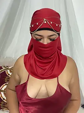 Snapshot of Amyraa_ chatting on 09/19/25, 11:53 Amyraa online show from 09/19/25, 11:53