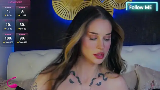 Snapshot of BellaKarma chatting on 06/20/26, 04:45 BellaKarma online show from 06/20/26, 04:45