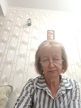 AlikaSwan5821 online show from 10/07/25, 01:45